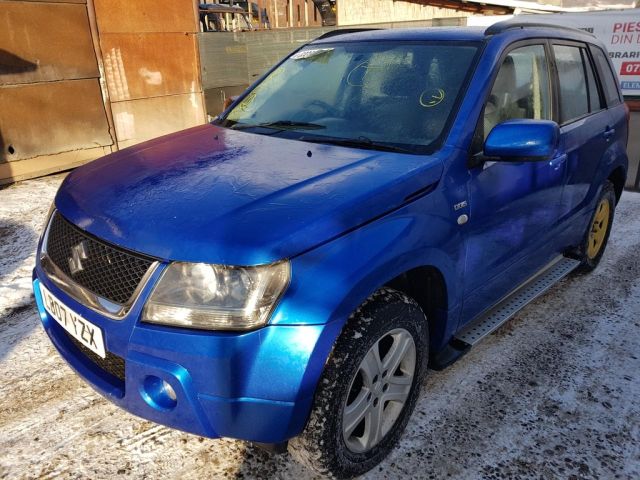 bontott SUZUKI GRAND VITARA Bal hátsó Ajtó Díszléc