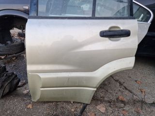 bontott SUZUKI GRAND VITARA Bal hátsó Ajtó (Részeivel)