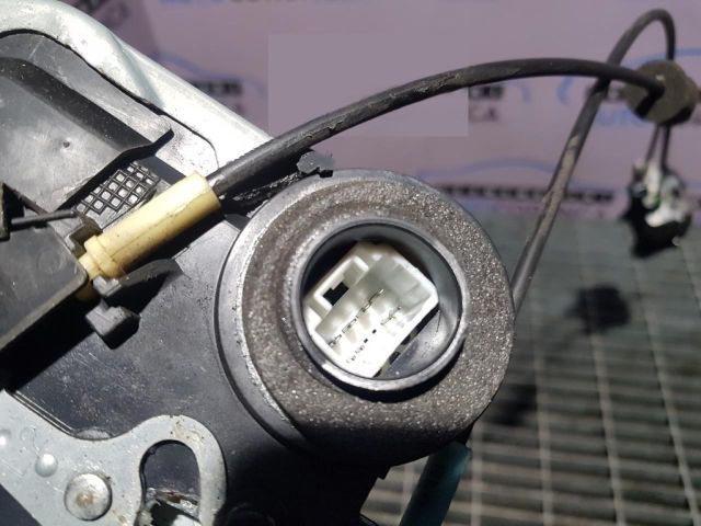 bontott SUZUKI GRAND VITARA Bal hátsó Ajtózár