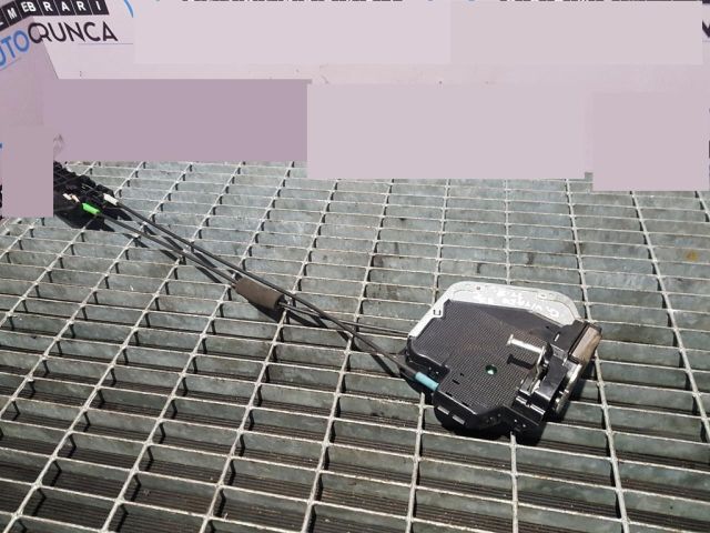 bontott SUZUKI GRAND VITARA Bal hátsó Ajtózár