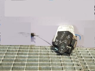 bontott SUZUKI GRAND VITARA Bal hátsó Ajtózár