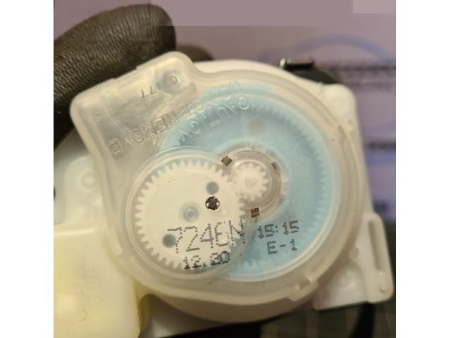 bontott SUZUKI GRAND VITARA Bal hátsó Biztonsági Öv