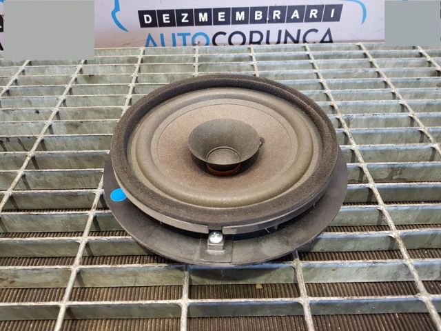 bontott SUZUKI GRAND VITARA Bal hátsó Hangszóró