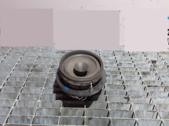 bontott SUZUKI GRAND VITARA Bal hátsó Hangszóró