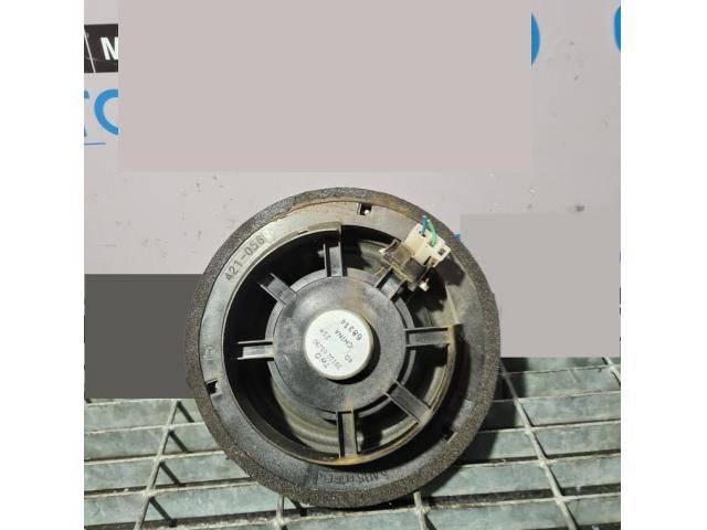 bontott SUZUKI GRAND VITARA Bal hátsó Hangszóró