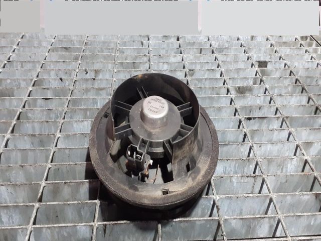 bontott SUZUKI GRAND VITARA Bal hátsó Hangszóró