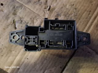 bontott SUZUKI GRAND VITARA Biztosítéktábla Csomagtér