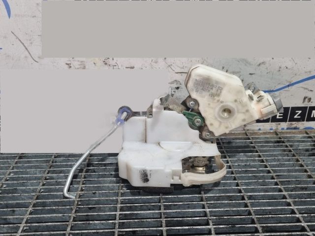 bontott SUZUKI GRAND VITARA Csomagtérajtó Zárszerkezet