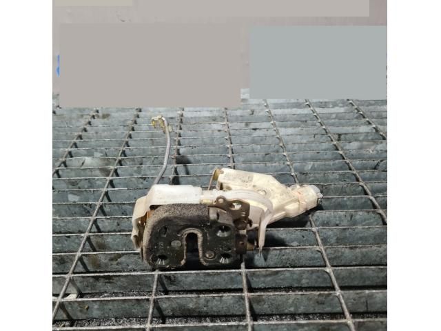 bontott SUZUKI GRAND VITARA Csomagtérajtó Zárszerkezet