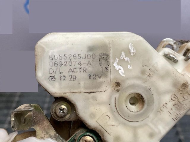 bontott SUZUKI GRAND VITARA Csomagtérajtó Zárszerkezet