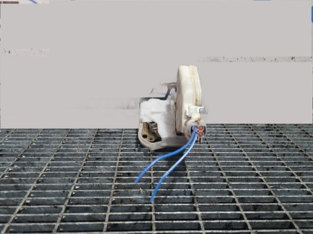 bontott SUZUKI GRAND VITARA Csomagtérajtó Zárszerkezet