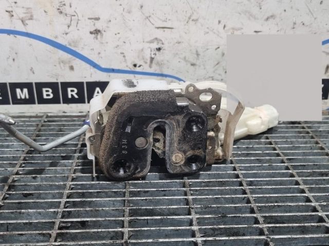 bontott SUZUKI GRAND VITARA Csomagtérajtó Zárszerkezet