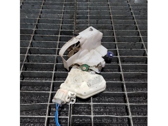 bontott SUZUKI GRAND VITARA Csomagtérajtó Zárszerkezet