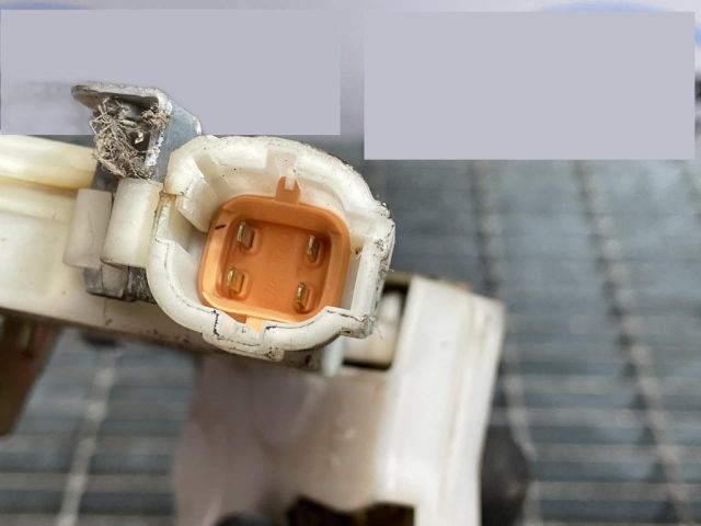 bontott SUZUKI GRAND VITARA Csomagtérajtó Zárszerkezet