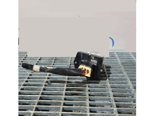 bontott SUZUKI GRAND VITARA Előtét Ellenállás Fűtőmotor