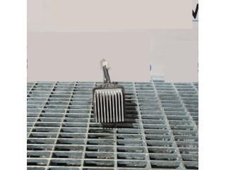 bontott SUZUKI GRAND VITARA Előtét Ellenállás Fűtőmotor