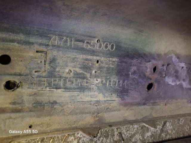 bontott SUZUKI GRAND VITARA Első Lökhárító (Üresen)