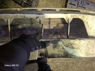 bontott SUZUKI GRAND VITARA Első Lökhárító (Üresen)