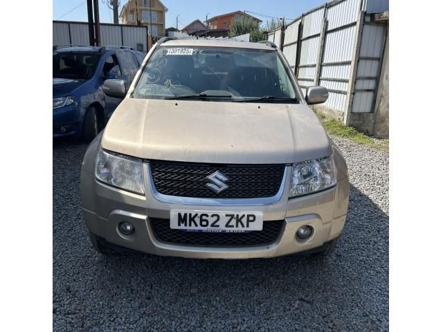 bontott SUZUKI GRAND VITARA Első Lökhárító (Üresen)