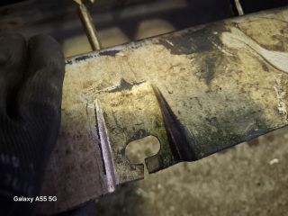 bontott SUZUKI GRAND VITARA Első Lökhárító (Üresen)