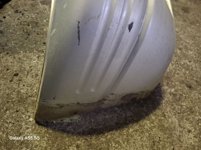 bontott SUZUKI GRAND VITARA Első Lökhárító (Üresen)