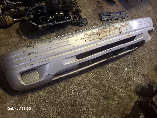 bontott SUZUKI GRAND VITARA Első Lökhárító (Üresen)