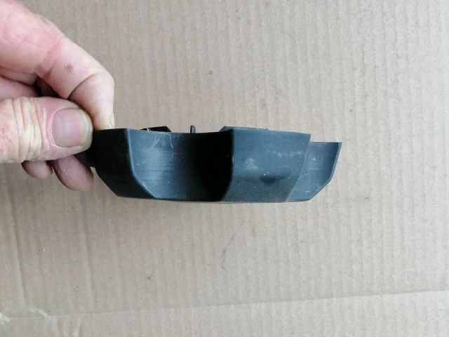 bontott SUZUKI GRAND VITARA Felniközép (1 db)