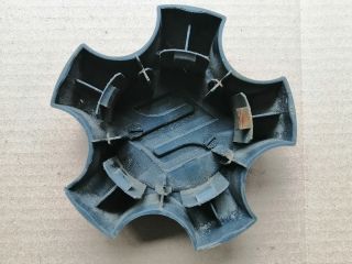 bontott SUZUKI GRAND VITARA Felniközép (1 db)