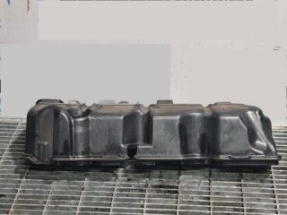 bontott SUZUKI GRAND VITARA Felső Hűtőburkolat