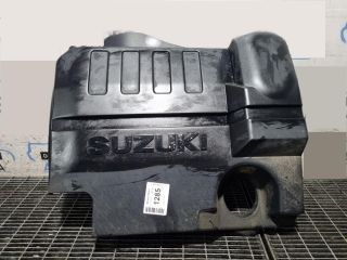 bontott SUZUKI GRAND VITARA Felső Hűtőburkolat