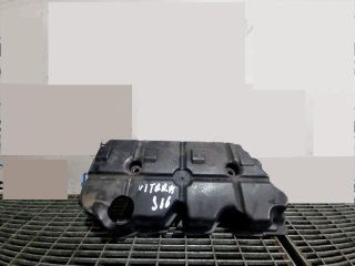 bontott SUZUKI GRAND VITARA Felső Hűtőburkolat