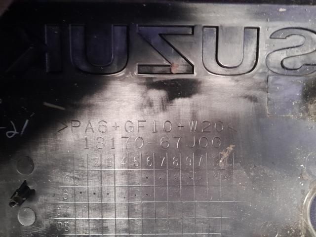 bontott SUZUKI GRAND VITARA Felső Hűtőburkolat