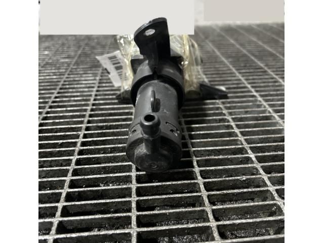 bontott SUZUKI GRAND VITARA Fényszórómosó Fúvóka (Pozíciófüggetlen)