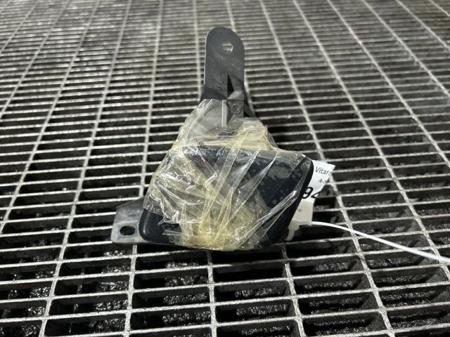 bontott SUZUKI GRAND VITARA Fényszórómosó Fúvóka (Pozíciófüggetlen)