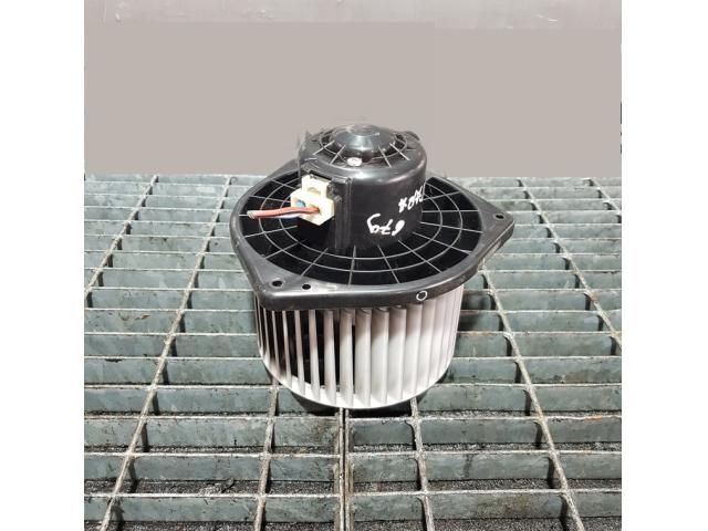 bontott SUZUKI GRAND VITARA Fűtőmotor (Klímás)