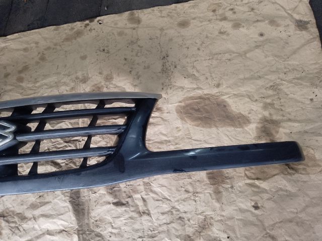 bontott SUZUKI GRAND VITARA Hűtőrács