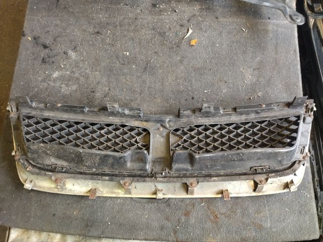 bontott SUZUKI GRAND VITARA Hűtőrács