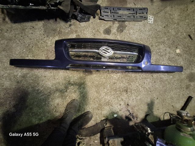 bontott SUZUKI GRAND VITARA Hűtőrács