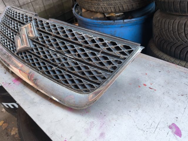 bontott SUZUKI GRAND VITARA Hűtőrács