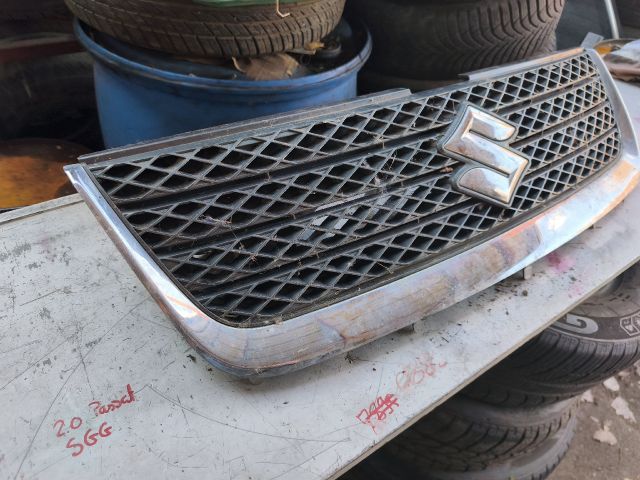 bontott SUZUKI GRAND VITARA Hűtőrács