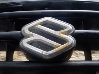 bontott SUZUKI GRAND VITARA Hűtőrács