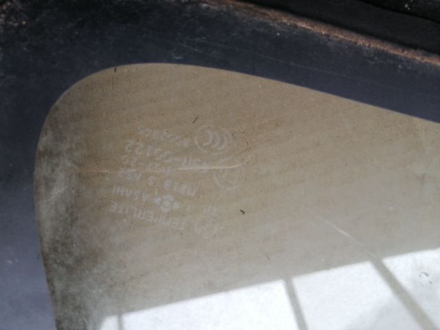 bontott SUZUKI GRAND VITARA Jobb C Oszlop Oldalablak Üveg