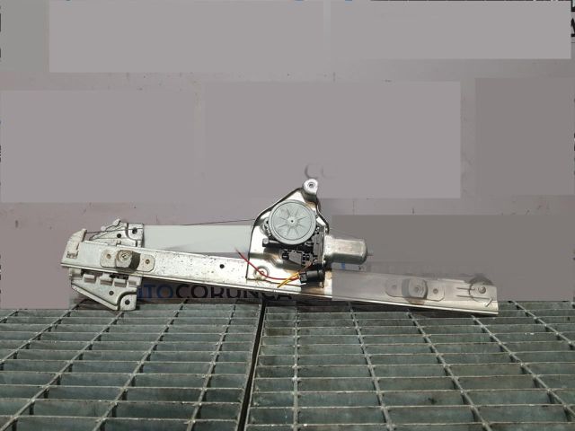 bontott SUZUKI GRAND VITARA Jobb első Ablakemelő Szerkezet (Elektromos)