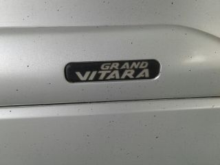 bontott SUZUKI GRAND VITARA Jobb első Ajtó (Részeivel)