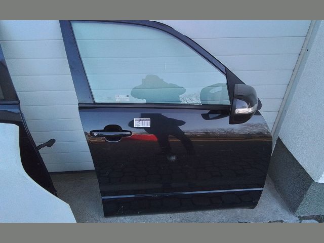 bontott SUZUKI GRAND VITARA Jobb első Ajtó (Részeivel)