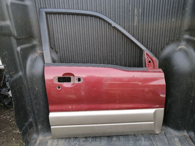 bontott SUZUKI GRAND VITARA Jobb első Ajtó (Üres lemez)