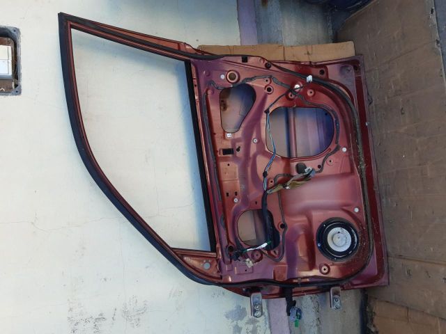 bontott SUZUKI GRAND VITARA Jobb első Ajtó (Üres lemez)