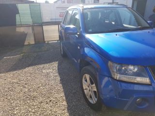 bontott SUZUKI GRAND VITARA Jobb első Ajtó (Üres lemez)