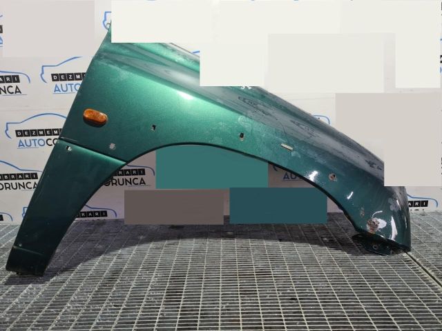 bontott SUZUKI GRAND VITARA Jobb első Sárvédő