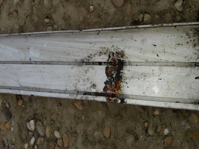 bontott SUZUKI GRAND VITARA Jobb Fellépő